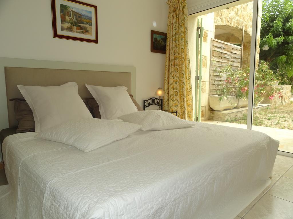 Apartament Locations Des Alpilles Saint-Rémy-de-Provence Pokój zdjęcie