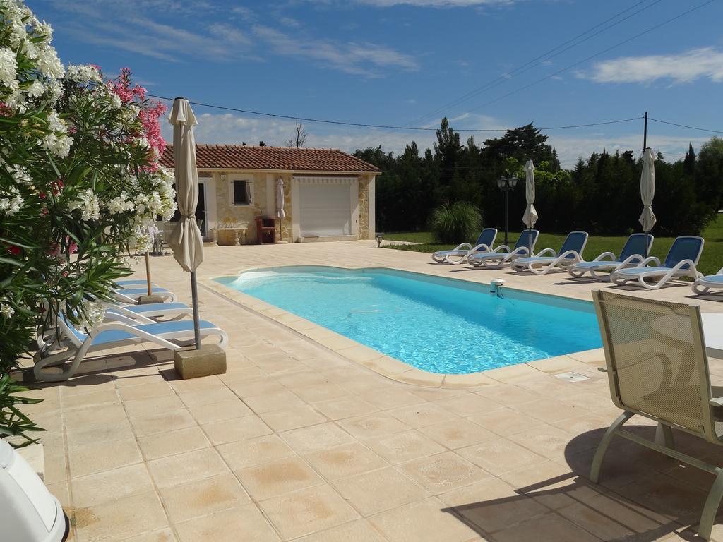 Apartament Locations Des Alpilles Saint-Rémy-de-Provence Pokój zdjęcie