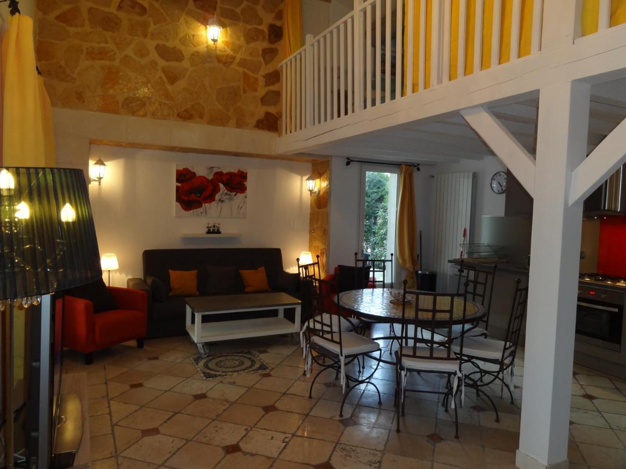Apartament Locations Des Alpilles Saint-Rémy-de-Provence Zewnętrze zdjęcie