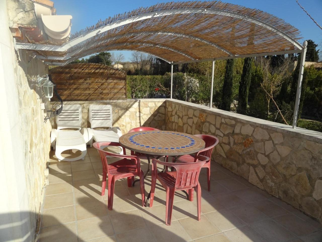 Apartament Locations Des Alpilles Saint-Rémy-de-Provence Zewnętrze zdjęcie