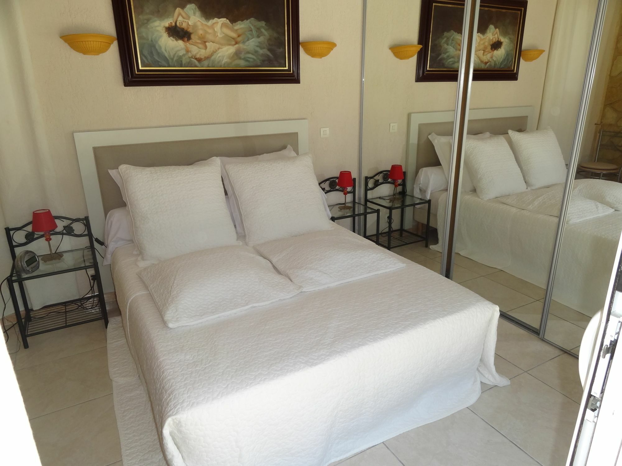 Apartament Locations Des Alpilles Saint-Rémy-de-Provence Zewnętrze zdjęcie
