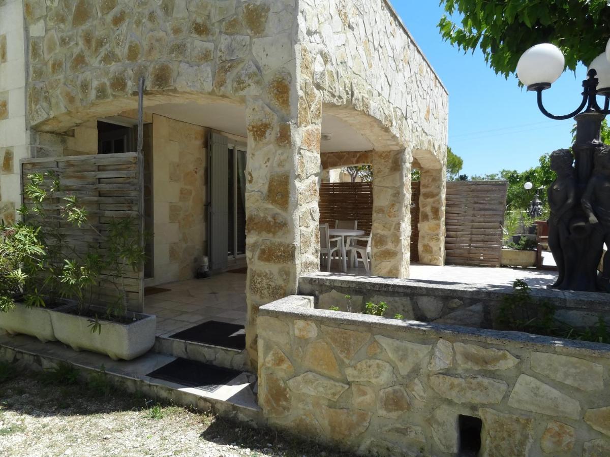 Apartament Locations Des Alpilles Saint-Rémy-de-Provence Pokój zdjęcie